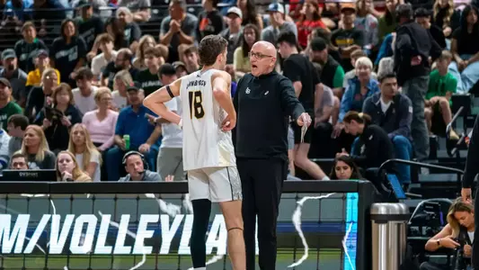 Alan Knipe, Nato Dickinson