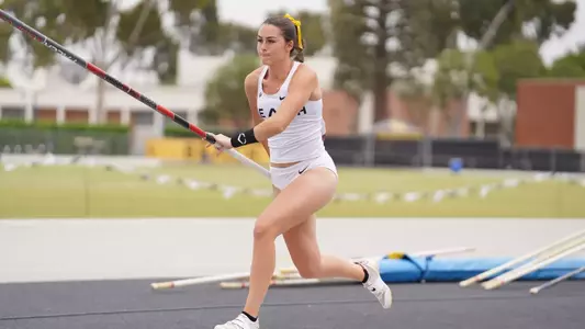 2025_05_17_OConnor_Charlotte_BW_01