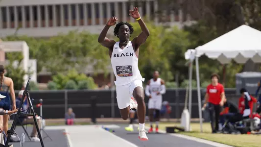 2025_05_17_Spencer_Tola_BW_01