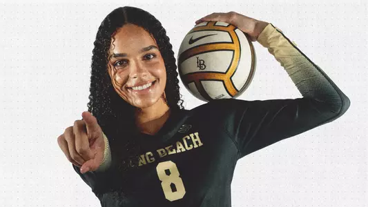 Logan King Canada Story Graphic