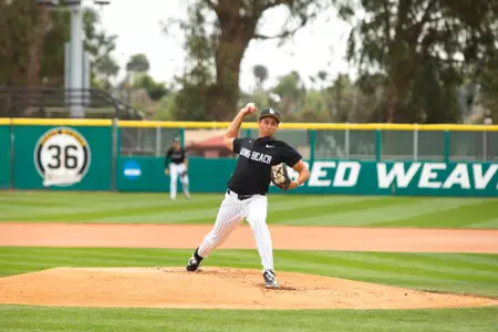 L.Howe 2.15 Throwing