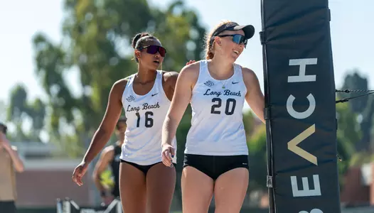 Brooke Birch, Kealoha Phillips