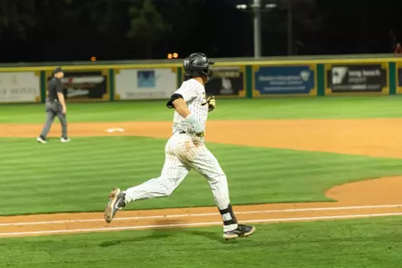 Dirtbags baserunning