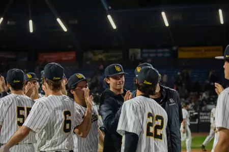 Dirtbags W high fives