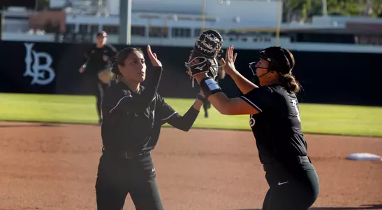 Team, Isabella Alonso, Priscilla Iniguez