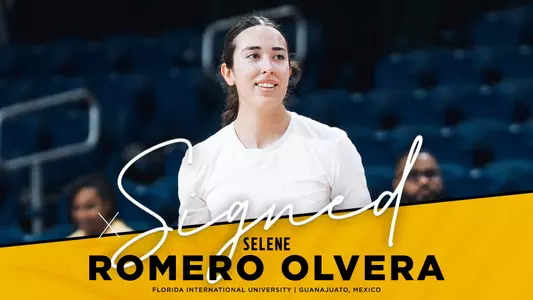 Selene Romero Olvera Signing