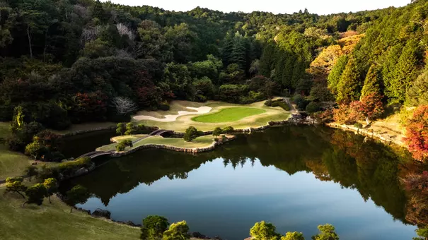 Green Fields Hole 3