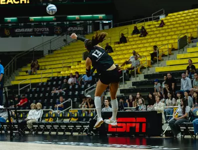 Sidney Hamaker Serve