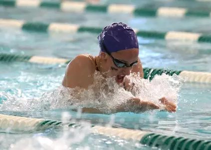 Senior Krista Rossum picked up two wins and an NCAA B cut over the weekend's Houston Invite.