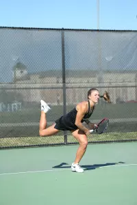 Freshman Alexis Thoma