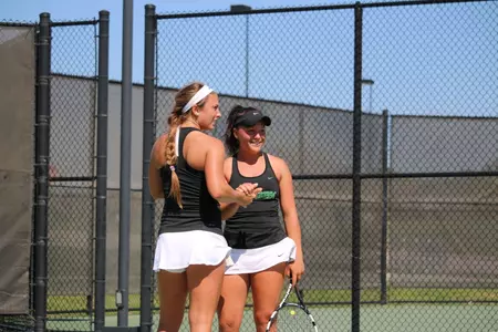 Alexis Thoma and Anastasiya Shestakova won 6-4 at No. 2 doubles, as the pair improved to 6-4 on the season.