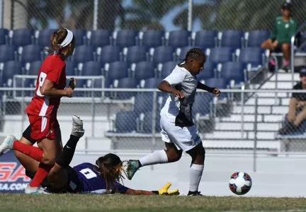 Aaliyah Nolan Scores To Give North Texas A 2-0 Lead In The 85th Minute