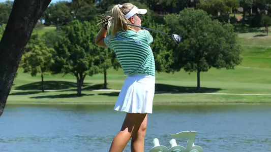 Lauren Cox