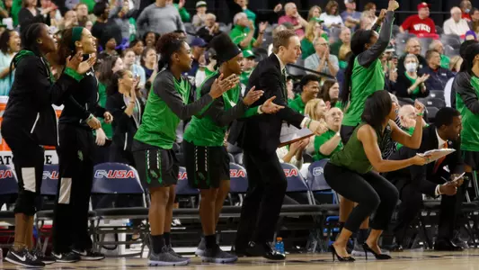 1718_WBB_BenchvsWKU