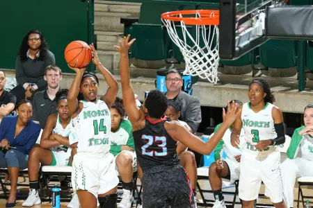 Candice Adams vs. LA Tech