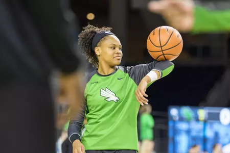 Trena Mims in warm ups