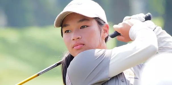 Patty Sinalungan action