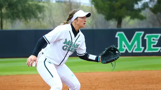 Harley Perella on defense