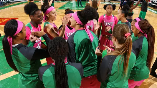 1819_WBB_Huddle18