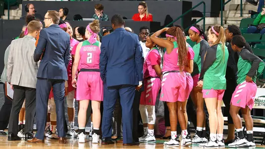 1819_WBB_Huddle14