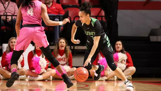 1819_WBB_OwensWKU