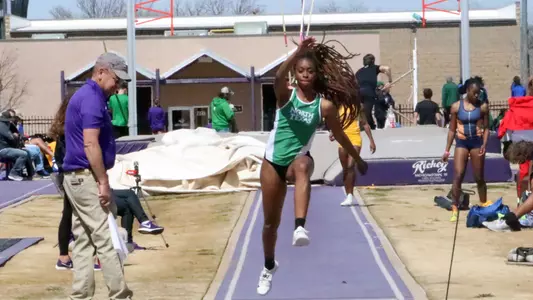 19_TF_BullockjumpACU
