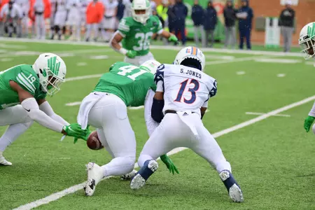 Denton, TX - November 27th, 2021:
UTSA Roadrunners vs North Texas Mean Green at Apogee Stadium in Denton, Texas. (Photo by Manny Flores)