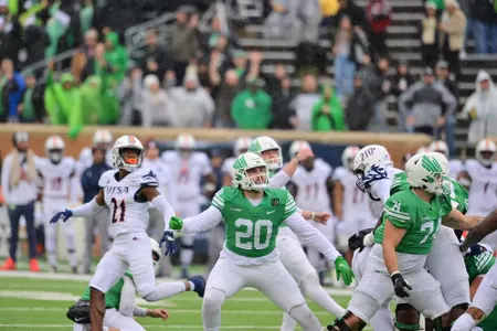 Denton, TX - November 27th, 2021:
UTSA Roadrunners vs North Texas Mean Green at Apogee Stadium in Denton, Texas. (Photo by Manny Flores)