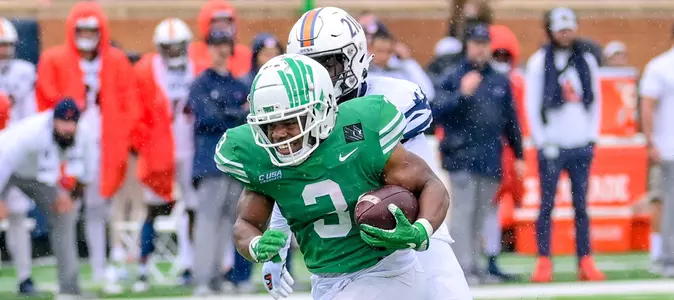 Denton, TX - November 27th, 2021:
UTSA Roadrunners vs North Texas Mean Green at Apogee Stadium in Denton, Texas. (Photo by Manny Flores)