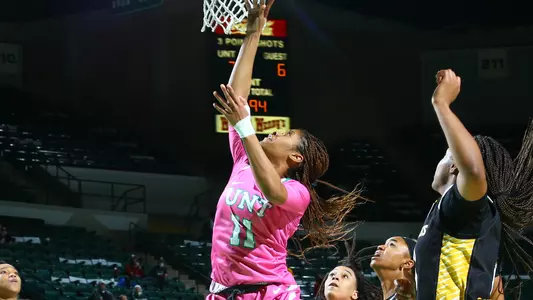 2021_WBB_BoydUSMpink