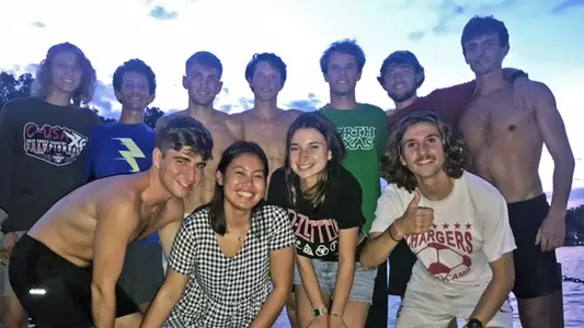 21_XC_GroupHotSprings
