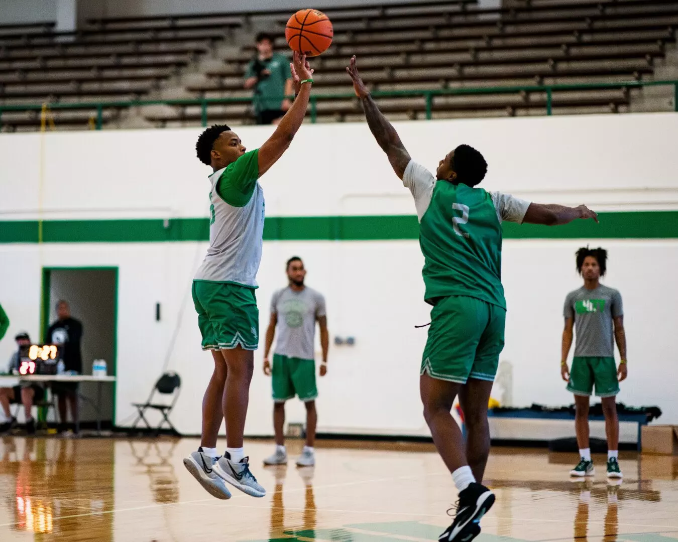 North Texas men's basketball practice