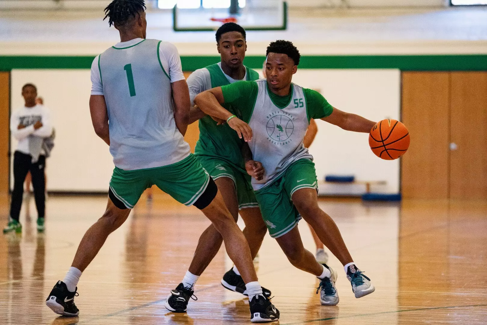 North Texas men's basketball practice