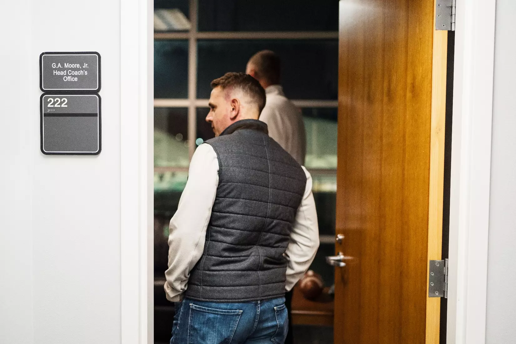 Welcome Coach Eric Morris