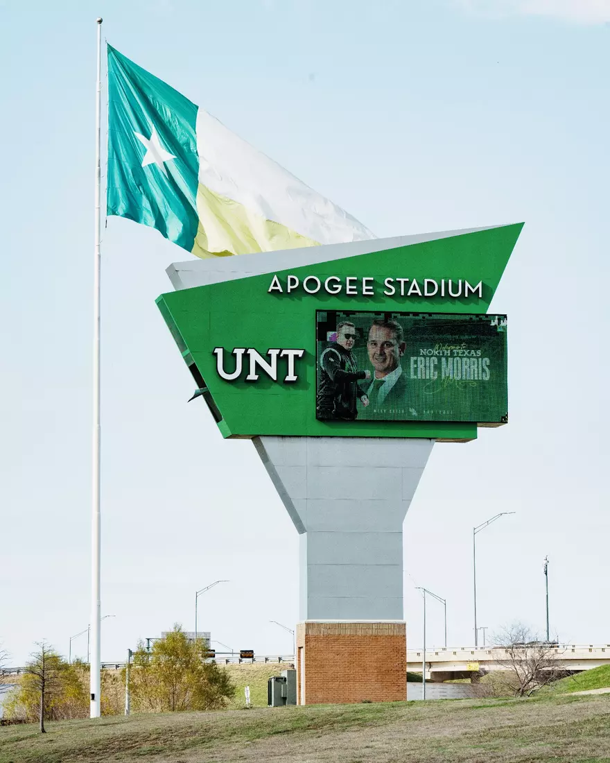 Welcome Coach Eric Morris