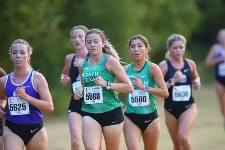 ARLINGTON, TEXAS, SEPTEMBER 11: Mean Green Cross Country ay Lynn Creek Park at Joe Pool Lake on September 11, 2021, in Arlington, Texas. Photo: Rick Yeatts