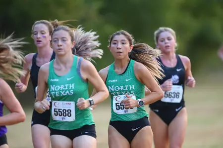 ARLINGTON, TEXAS, SEPTEMBER 11: Mean Green Cross Country ay Lynn Creek Park at Joe Pool Lake on September 11, 2021, in Arlington, Texas. Photo: Rick Yeatts