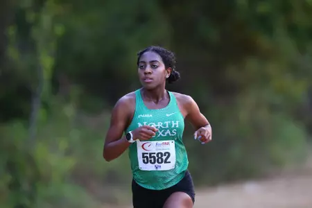 ARLINGTON, TEXAS, SEPTEMBER 11: Mean Green Cross Country ay Lynn Creek Park at Joe Pool Lake on September 11, 2021, in Arlington, Texas. Photo: Rick Yeatts