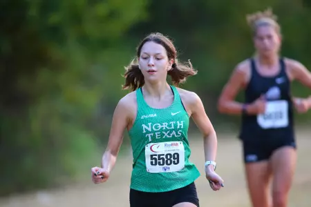 ARLINGTON, TEXAS, SEPTEMBER 11: Mean Green Cross Country ay Lynn Creek Park at Joe Pool Lake on September 11, 2021, in Arlington, Texas. Photo: Rick Yeatts
