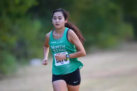 ARLINGTON, TEXAS, SEPTEMBER 11: Mean Green Cross Country ay Lynn Creek Park at Joe Pool Lake on September 11, 2021, in Arlington, Texas. Photo: Rick Yeatts