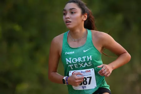 ARLINGTON, TEXAS, SEPTEMBER 11: Mean Green Cross Country ay Lynn Creek Park at Joe Pool Lake on September 11, 2021, in Arlington, Texas. Photo: Rick Yeatts