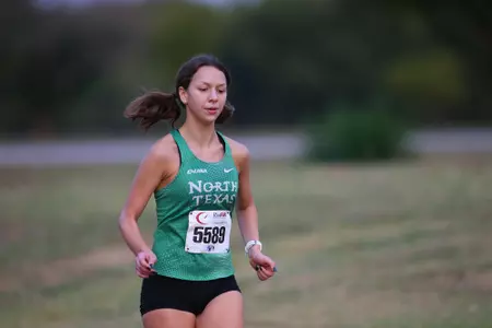 ARLINGTON, TEXAS, SEPTEMBER 11: Mean Green Cross Country ay Lynn Creek Park at Joe Pool Lake on September 11, 2021, in Arlington, Texas. Photo: Rick Yeatts