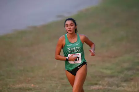 ARLINGTON, TEXAS, SEPTEMBER 11: Mean Green Cross Country ay Lynn Creek Park at Joe Pool Lake on September 11, 2021, in Arlington, Texas. Photo: Rick Yeatts
