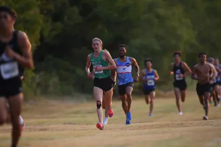 ARLINGTON, TEXAS, SEPTEMBER 11: Mean Green Cross Country ay Lynn Creek Park at Joe Pool Lake on September 11, 2021, in Arlington, Texas. Photo: Rick Yeatts