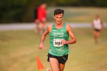 ARLINGTON, TEXAS, SEPTEMBER 11: Mean Green Cross Country ay Lynn Creek Park at Joe Pool Lake on September 11, 2021, in Arlington, Texas. Photo: Rick Yeatts