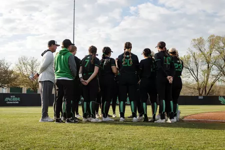2023 Softball Huddle