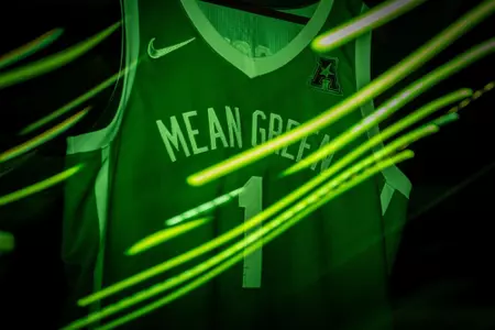 MBB Green Jerseys Aaron Scott