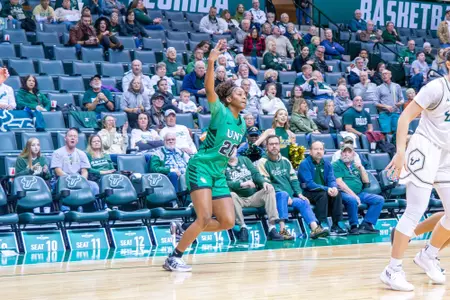 Shamaryah Duncan 3-Pointer USF