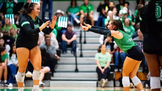 Paige Mooney Dakota Mitchell