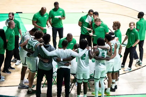 Men's Basketball Huddle